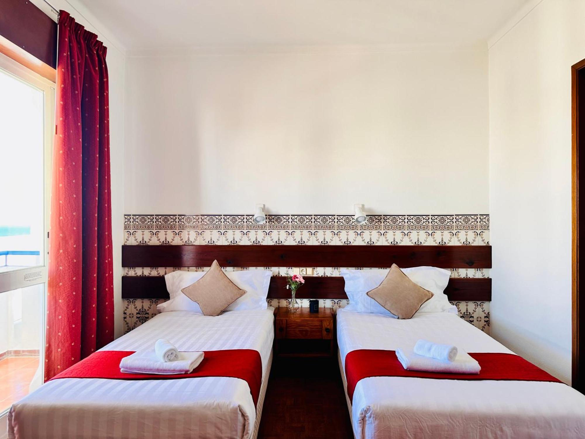 Vila Bela Hotel 阿尔布费拉 外观 照片